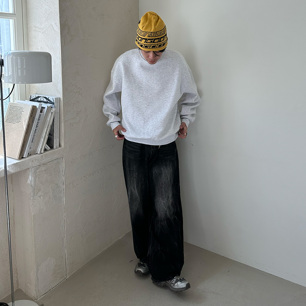 ウォッシュストレートブラックデニムパンツ | ファッション通販サイト NUGU