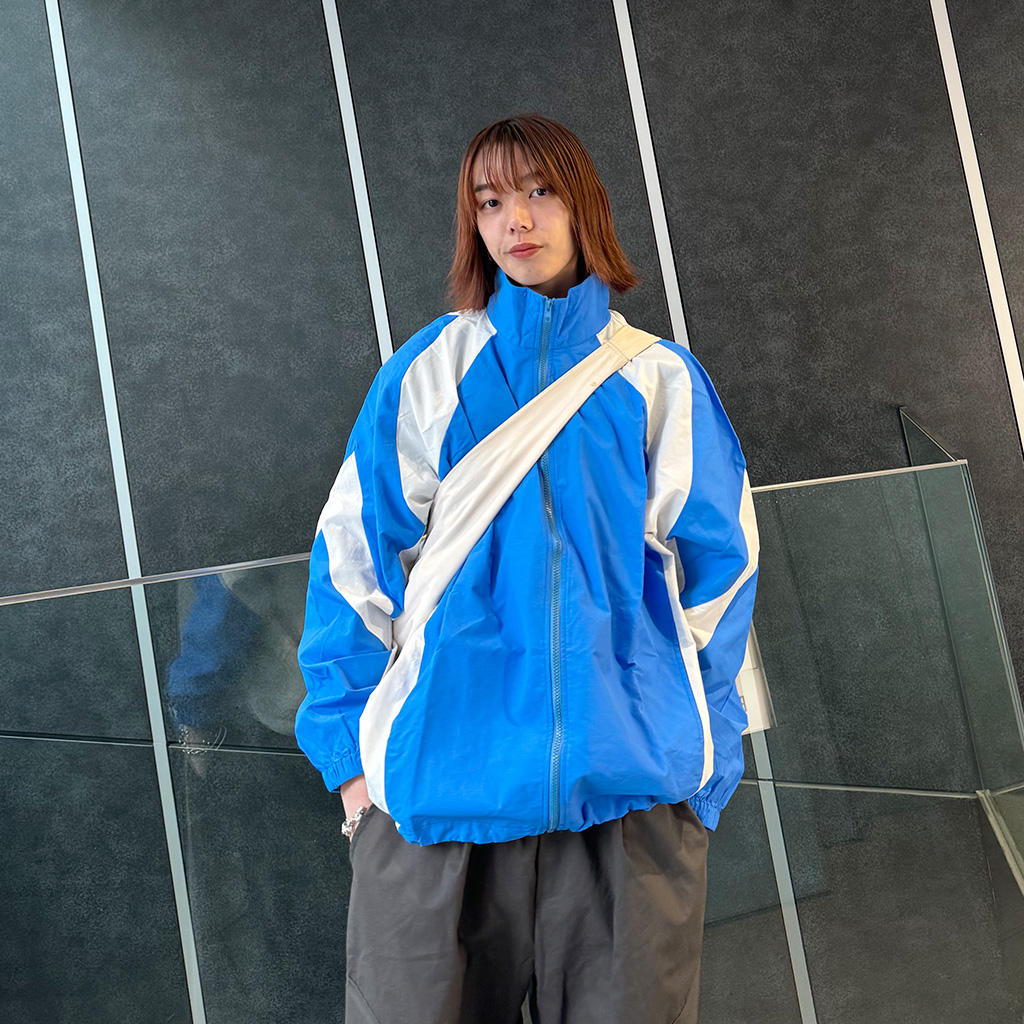 ユニセックス）配色ナイロンウィンドーブレーカー | ファッション通販