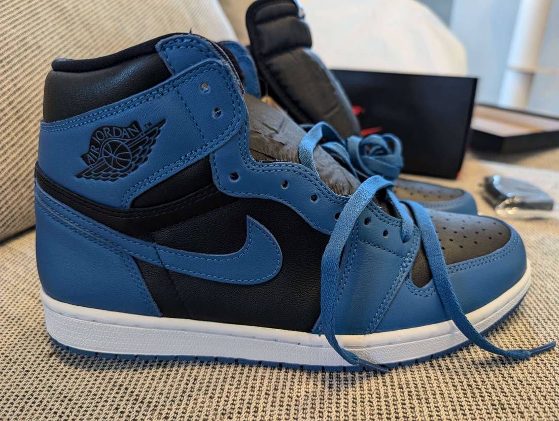 ナイキ エアジョーダン1 レトロ ハイ OG 