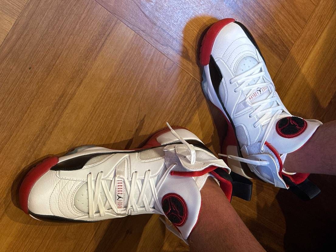 ナイキ ジャンプマン ツー トレイ 