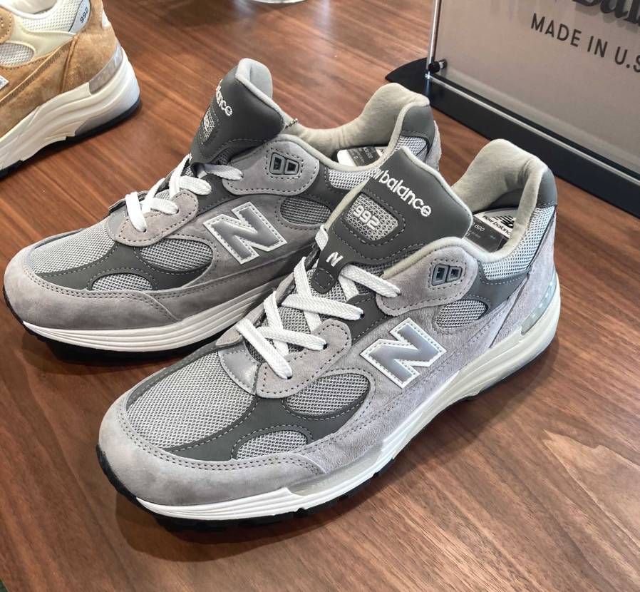ニューバランス 992 