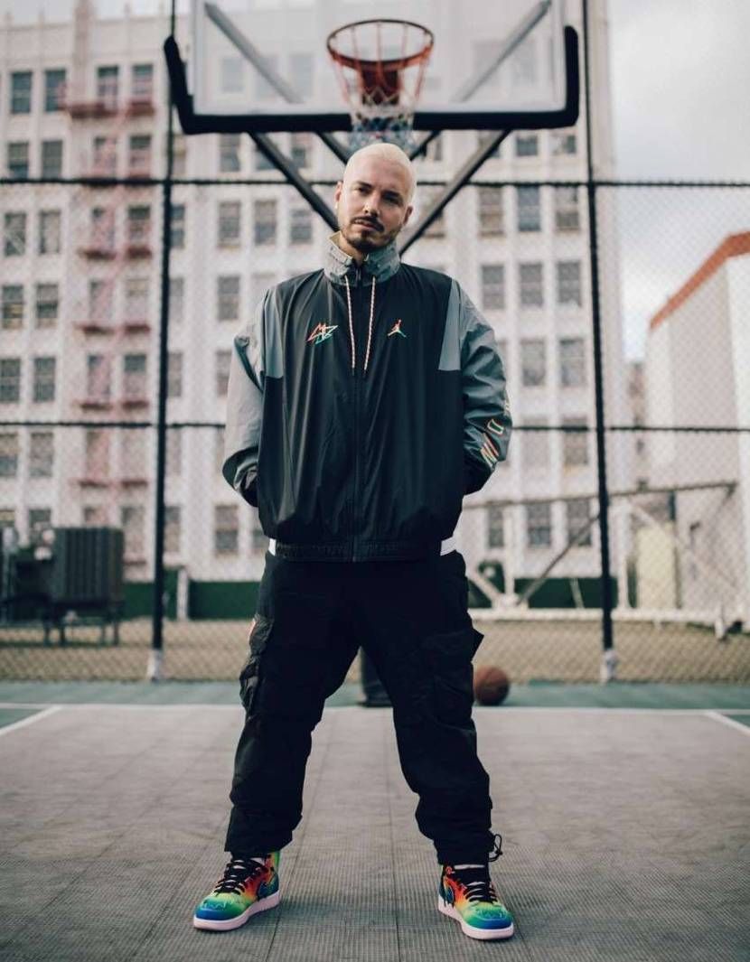 J・バルヴィン × ナイキ エアジョーダン1 ハイ OG 