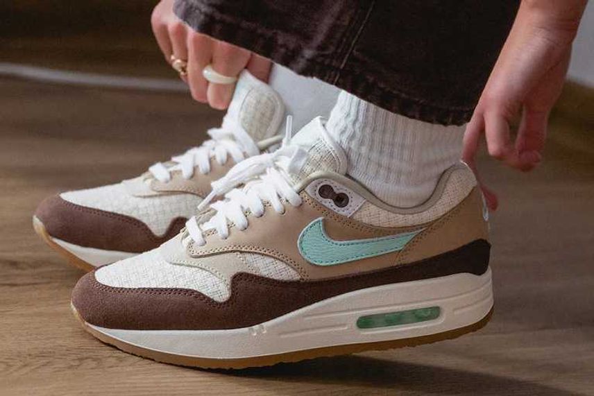 Nike Air Max 1 Premium 
