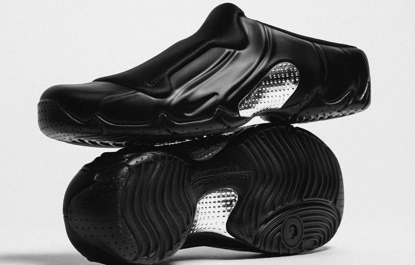 9/24発売｜Nike Clogposite 