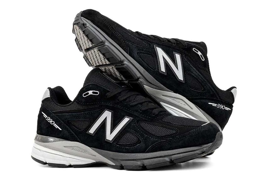 New Balance 990V4 