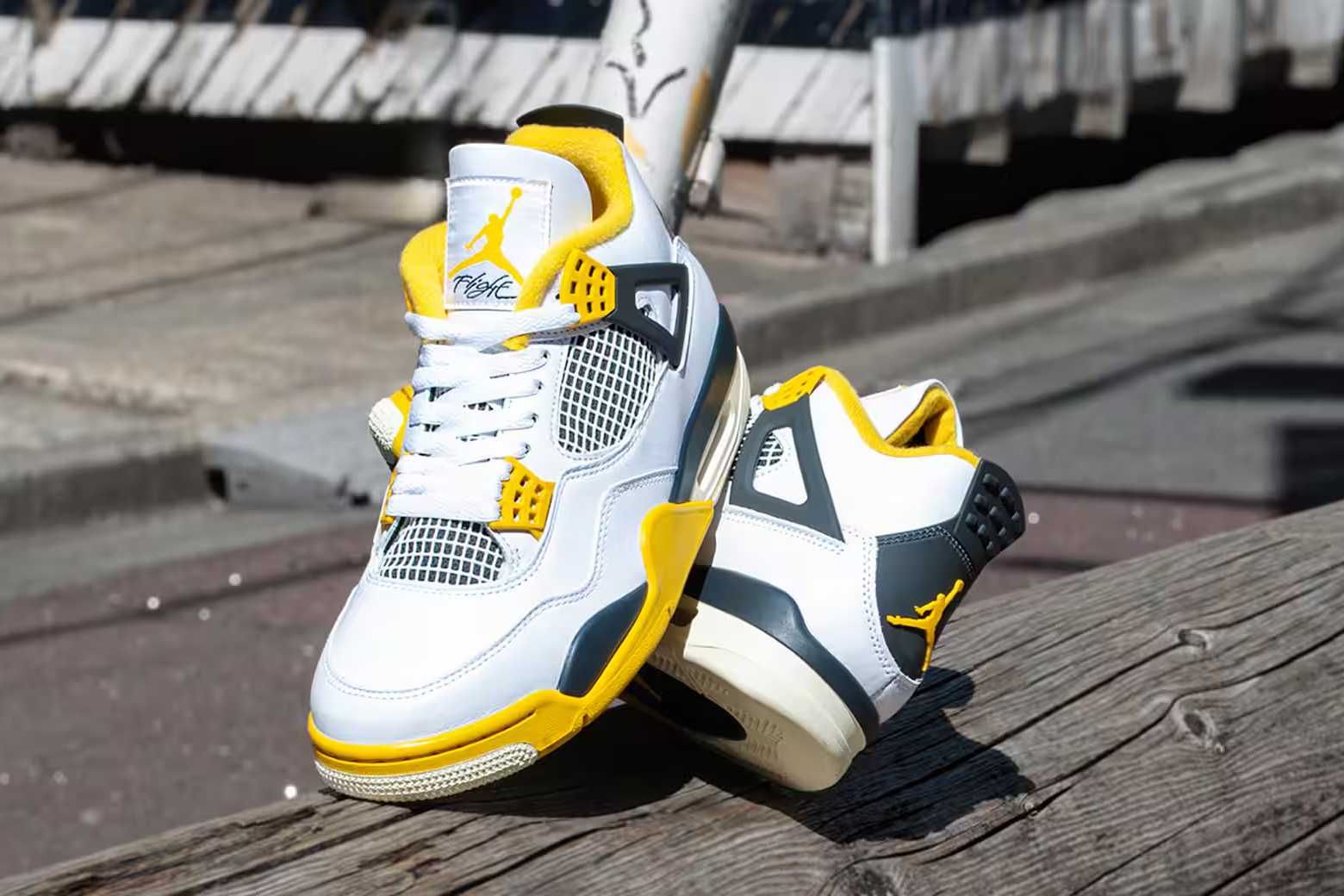 ツアーイエロー JORDAN4 JORDAN BRAND AIR JORDAN 4 RETRO TOUR YELLOW