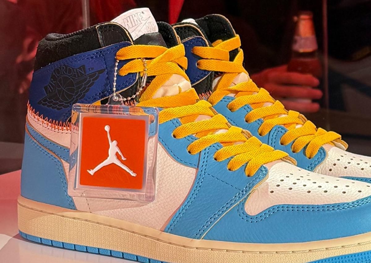 UNION × Nike Air Jordan 1 Retro High OG 