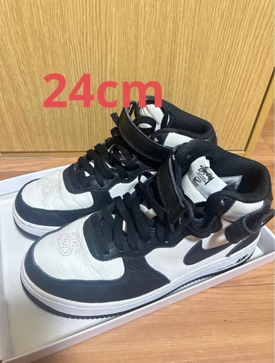 Stussy × Nike Air Force 1 Mid 