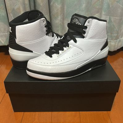 Nike Air Jordan 2 Retro 