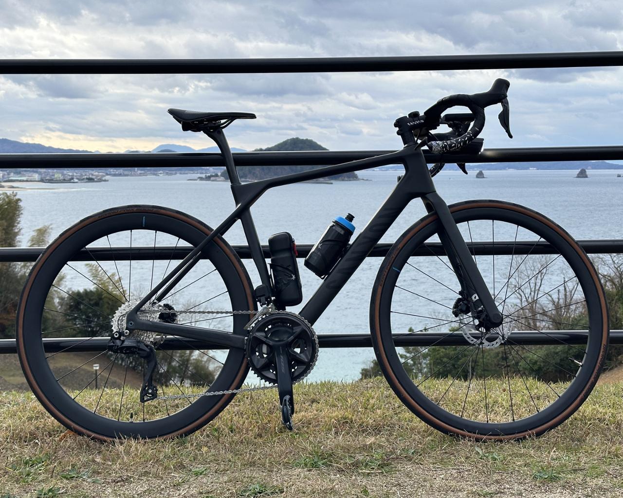 shimano 105カーボンホイール フロントWH-RS710 C32/リアWH-RS710-C46