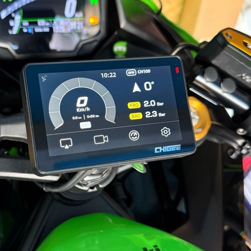 TANAX スマートライドモニター XR-2 のパーツレビュー | Ninja ZX-25R