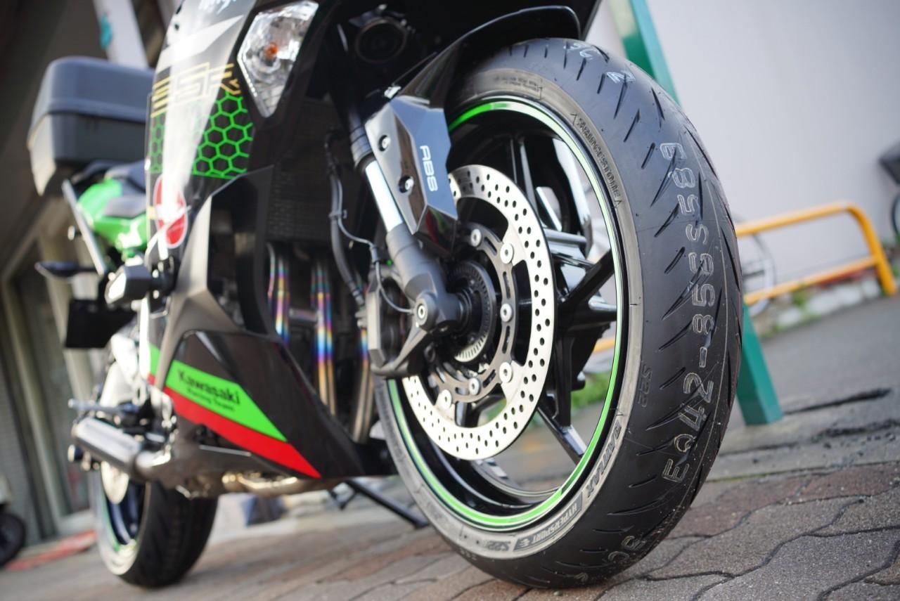 BRIDGESTONE BATTLAX HYPERSPORT S22 Hレンジ 110/70R17 M/C 54H TL の