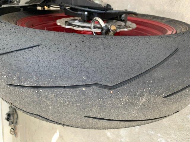 PIRELLI ディアブロスーパーコルサ SP V3 のパーツレビュー | Z900(風