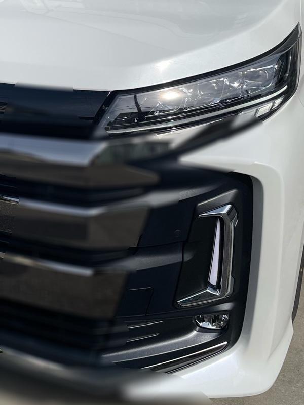 トヨタモデリスタ / MODELLISTA シグネチャーイルミブレード のパーツ