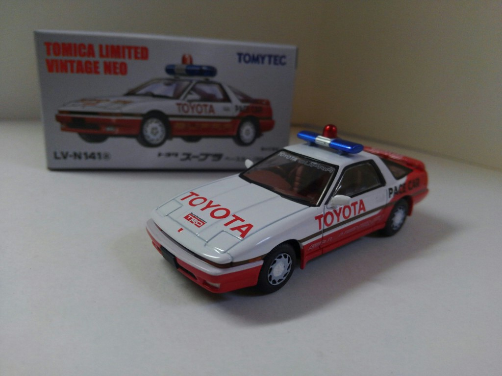 トミカリミテッドヴィンテージネオ トヨタ スープラ 3.0GT ペースカー