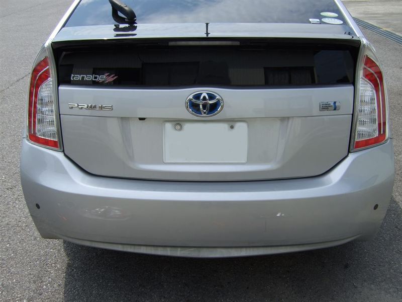 後期テールランプ移植 ①（トヨタ プリウス・30系）by たみーの部屋