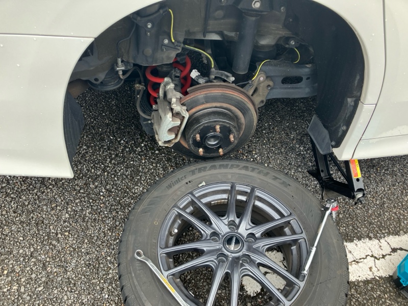 リアブレーキパッド交換（トヨタ アルファード・30系）by saki_inagaki