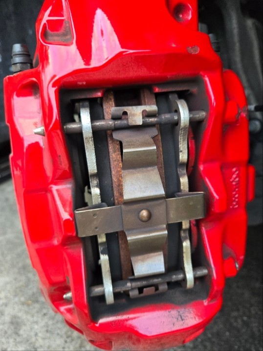 ブレーキパッド交換（ホンダ シビックタイプR・FK8）by novLing - みんカラ