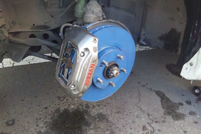 ECR33純正キャリパー 日産(純正)(ニッサンジュンセイ)のブレーキ