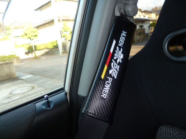 MUGEN / 無限 シートベルトパッド/シートベルトカバー のパーツ