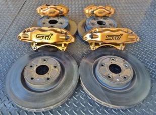 スバル(純正) GRB純正ブレンボキャリパー のパーツレビュー