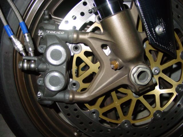 カワサキ純正 カワサキ純正フロントキャリパー のパーツレビュー | ZX