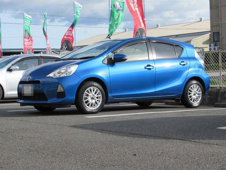 冬の準備完了トヨタ アクア スタッドレスタイヤ TOYO G5 165/70R14