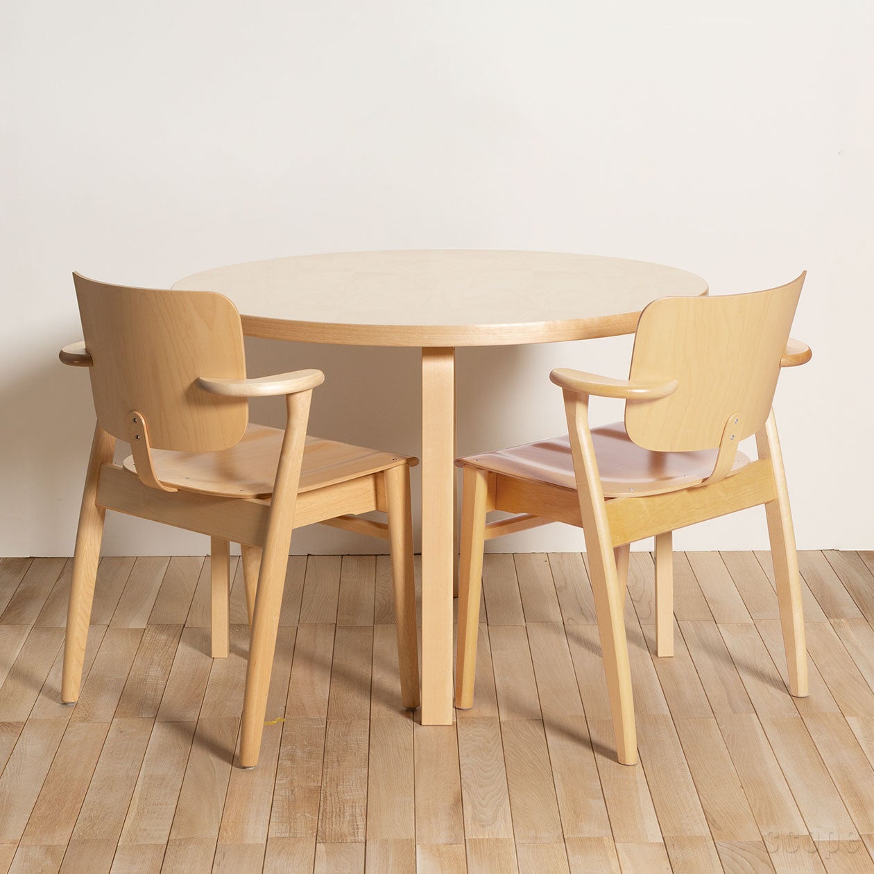 artek 90B ブラックリノリウム 75cm 3本脚 アアルト アルテック 90B