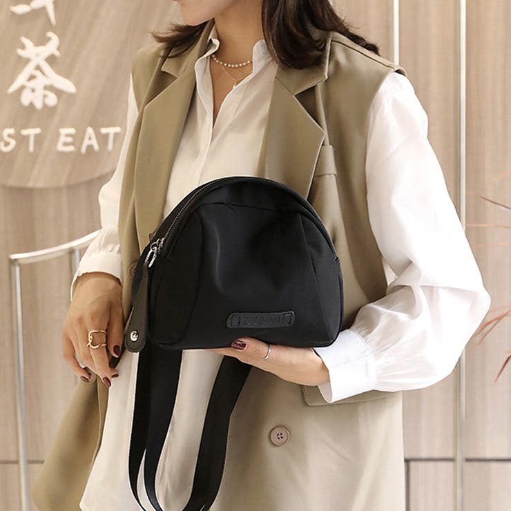 ボディバッグ 軽量 ミニショルダーバッグ[品番：II000008971