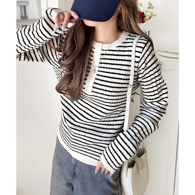 もっちり柔らかな風合い。ミニケーブル編みヘンリーネックニット（長袖