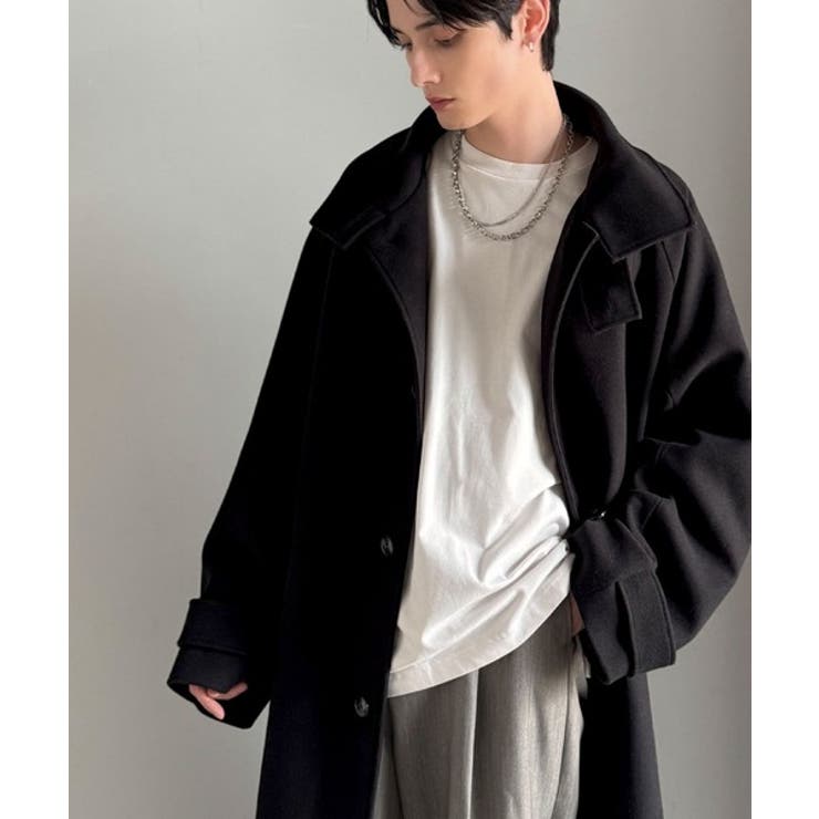 魅せ方、自由自在。襟2way比翼仕立てニットメルトンスタンドステン