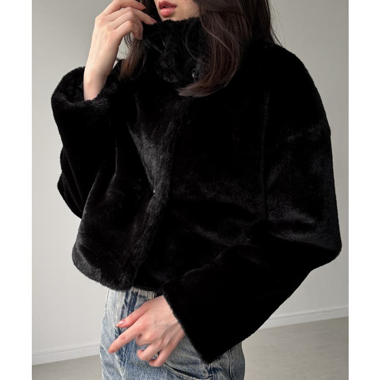 2wayカラーショート中綿フェイクファージャケット[品番：AMTW0012850