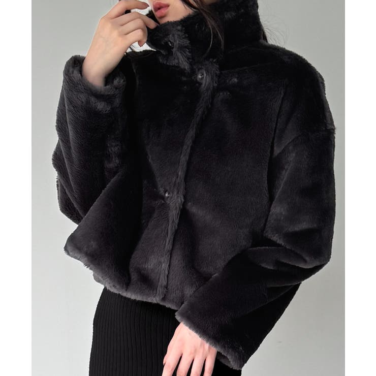 2wayカラーショート中綿フェイクファージャケット[品番：AMTW0012850