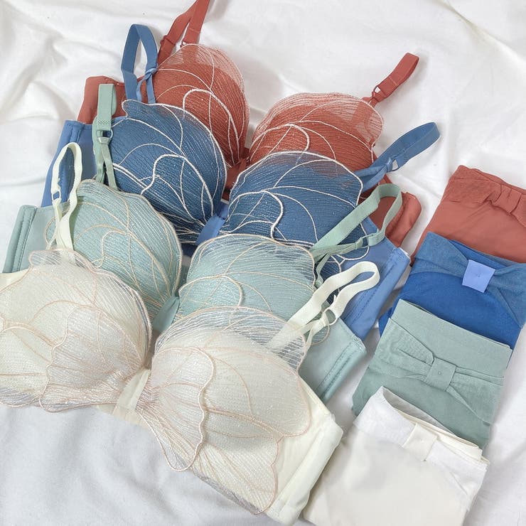 下着 フェザーリボンデザインノンワイヤーブラ＆ショーツセット[品番