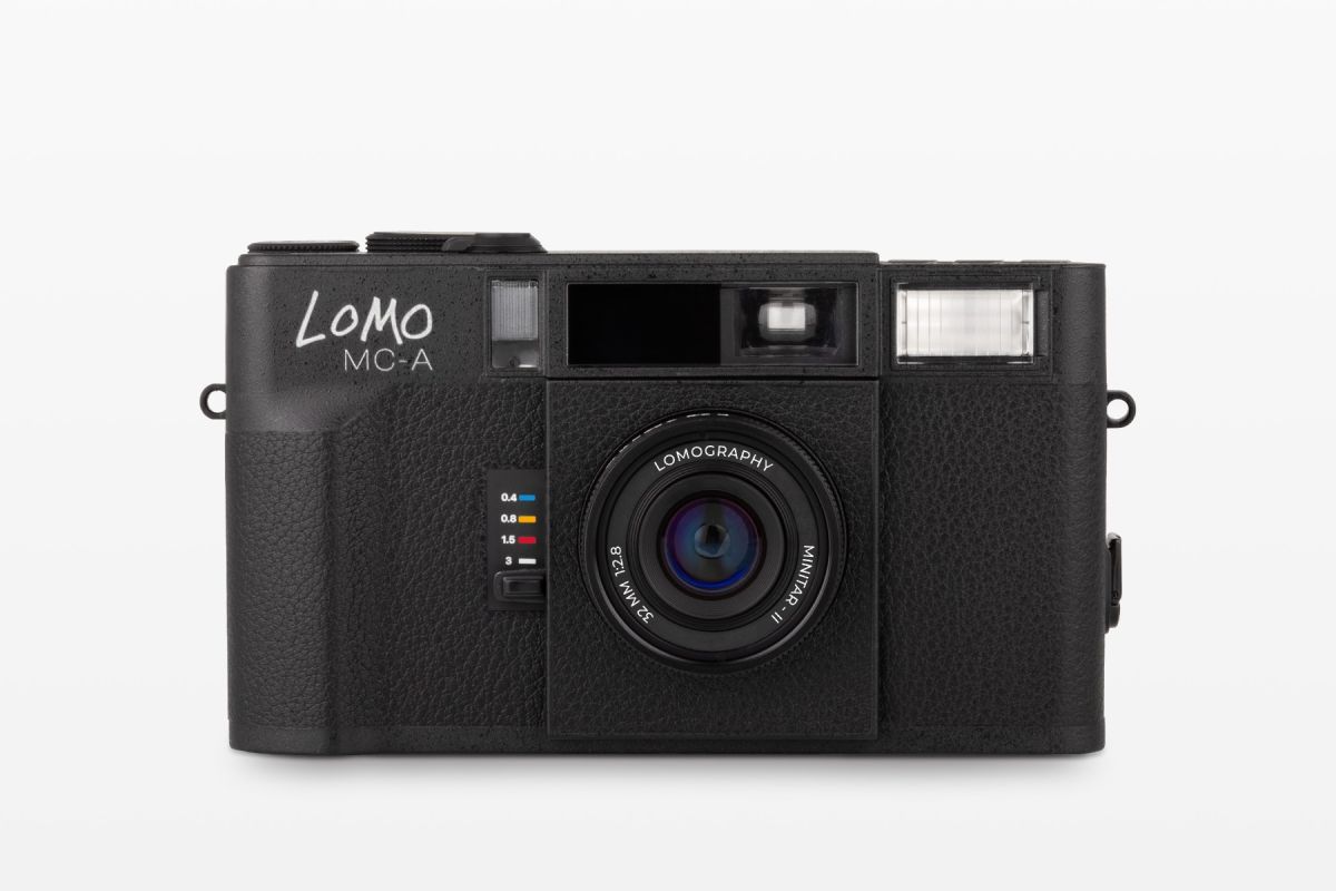 Lomo MC-A 35 mm Film Camera Black – Lomography