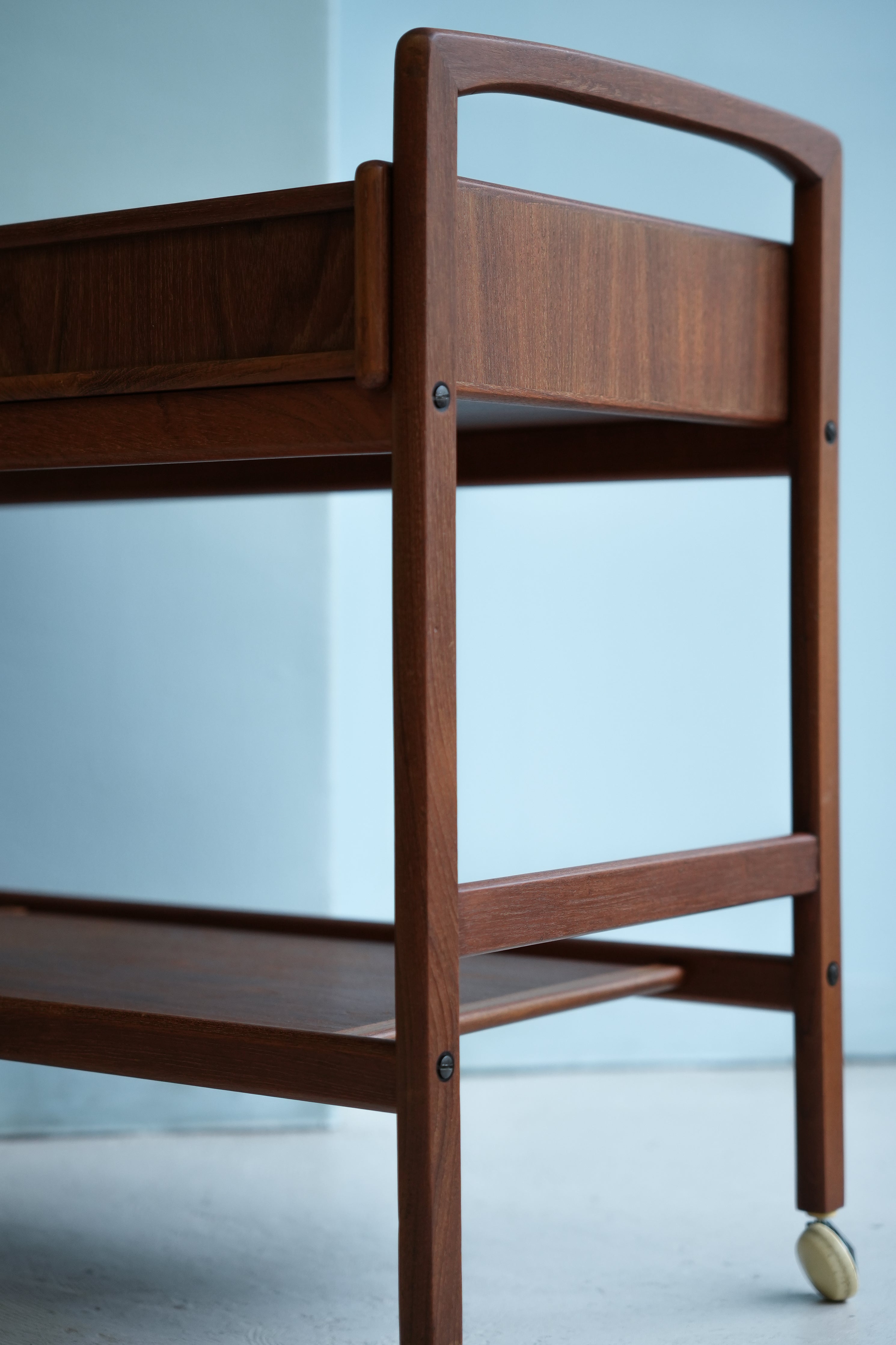 デンマークヴィンテージ サービングトロリー ワゴン チーク材 北欧家具