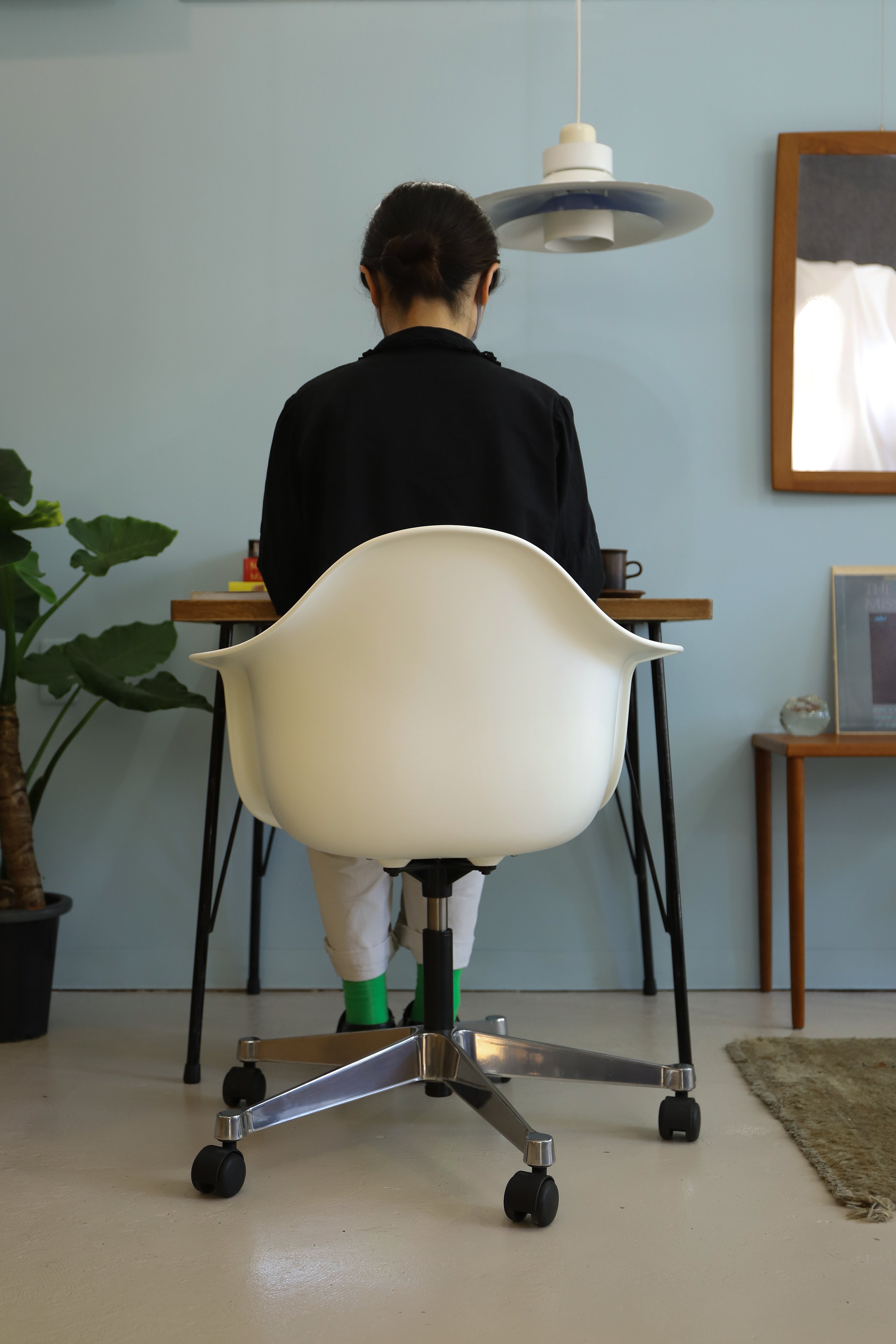 ハーマンミラー ヴィトラ アームシェルチェア キャスターベース/Herman