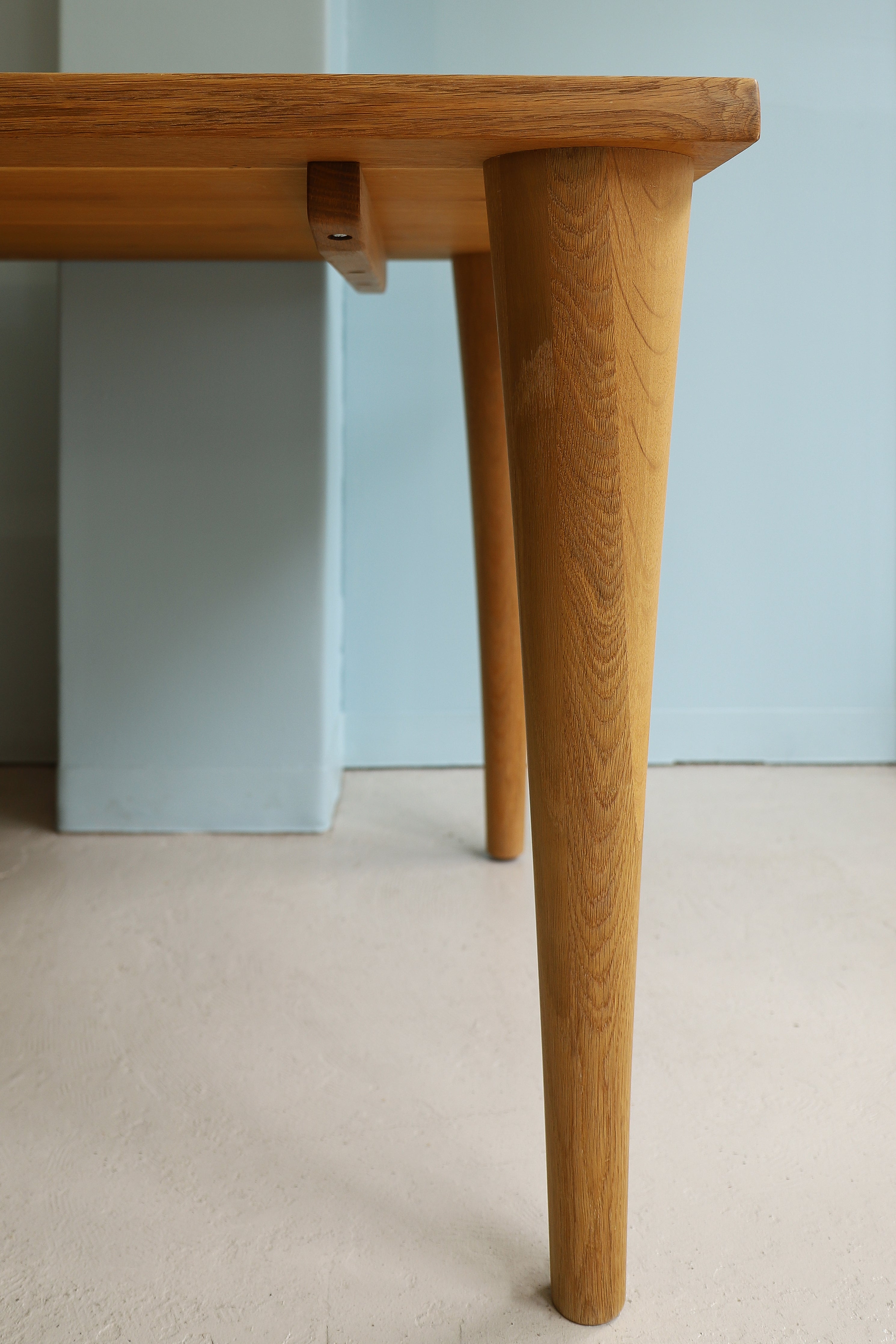 飛騨産業 ダイニングテーブル 森のことばシリーズ ナラ材 キツツキ