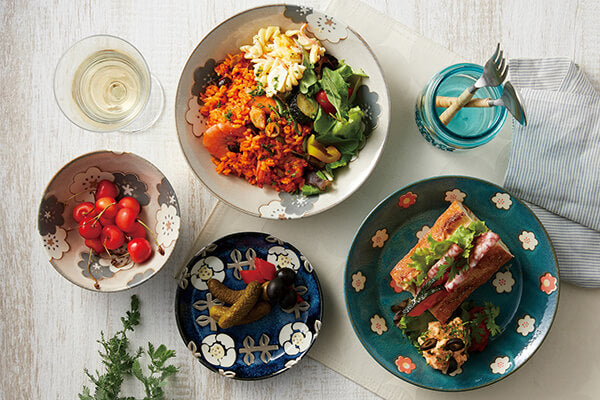 ノルディックフラワー プレートS 14cm | aito製作所 | 美濃焼・瀬戸焼