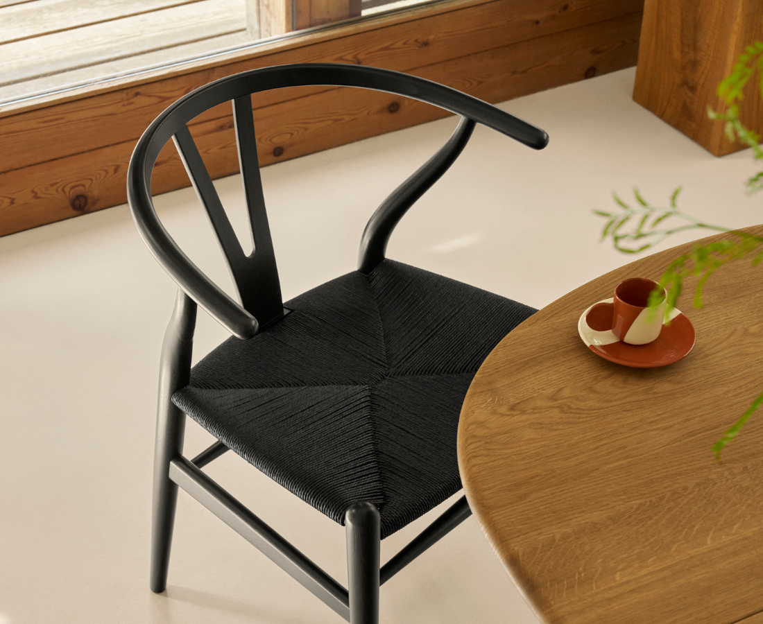 Black Friday 2025 限定モデル CH24（Yチェア） ユーカリブラック