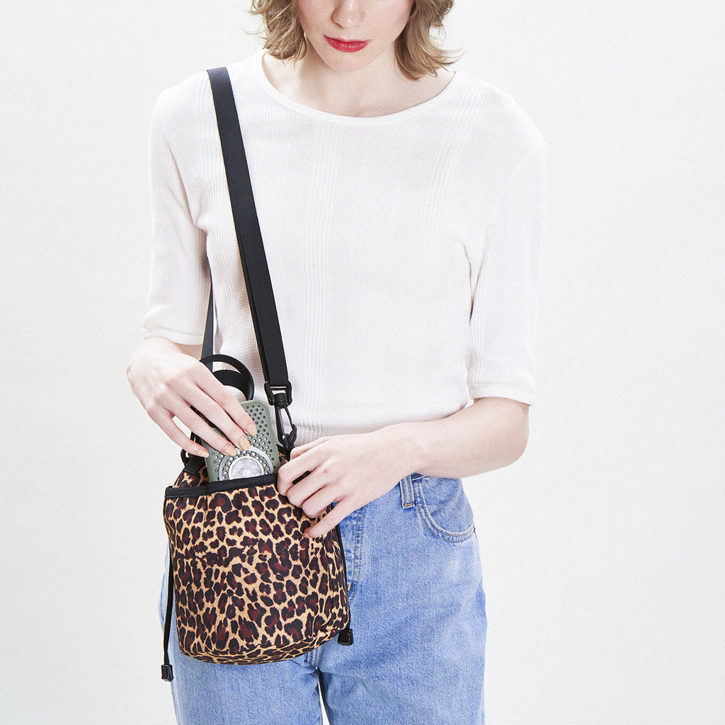 DRAWSTRING POUCH + / ドローストリングポーチ プラス】公式オンライン