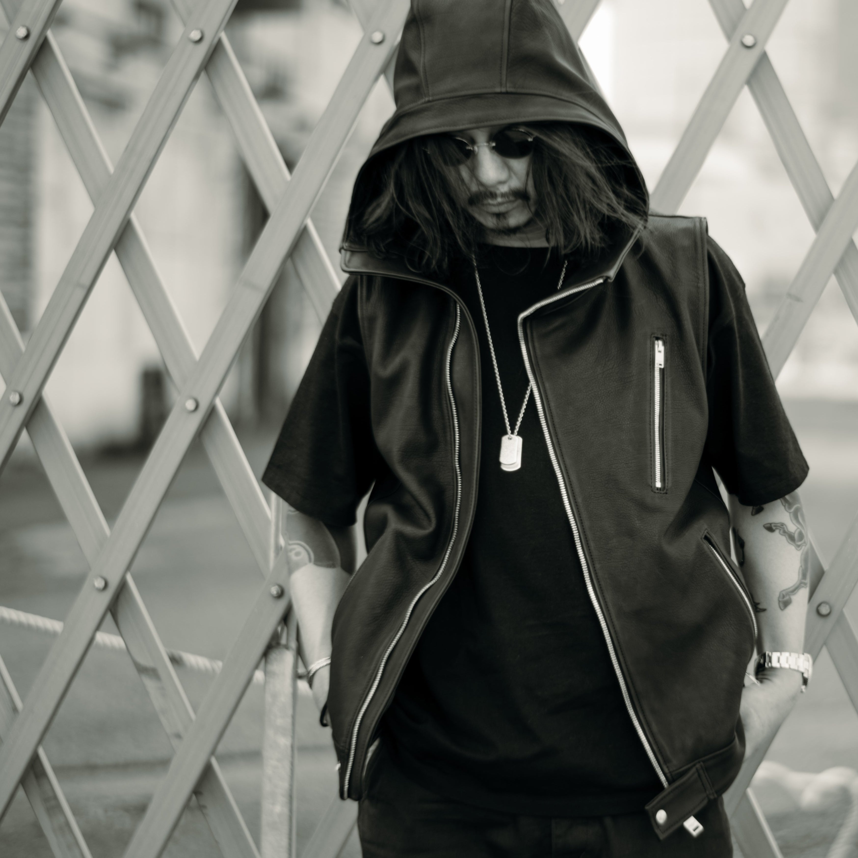 SUNSET BAY流、夏のレザーコーデ