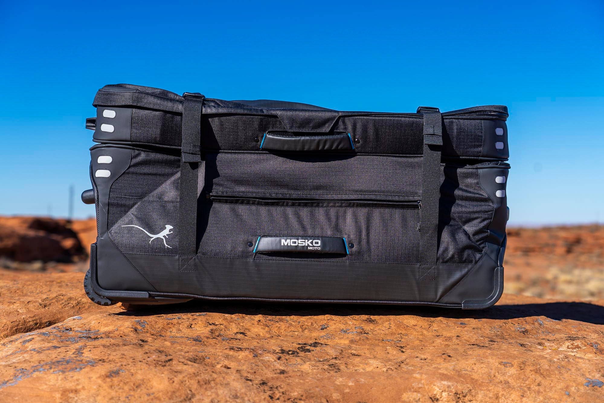 TESTED: MOSKO MOTO MULE ADVENTURE ROLLER BAG - Upshift Online Inc.