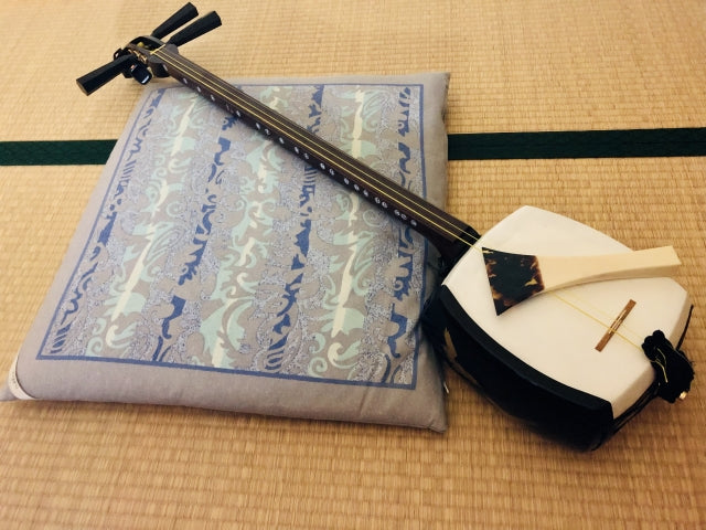 三味線と三線の違い 知っていますか？ – 47 TREASURE