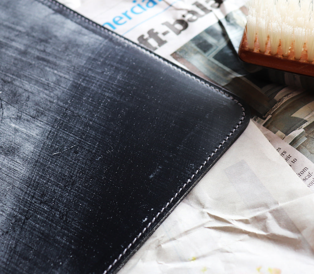 職人が作るレザースリーブ 13インチMacBook Air用 – 国立商店