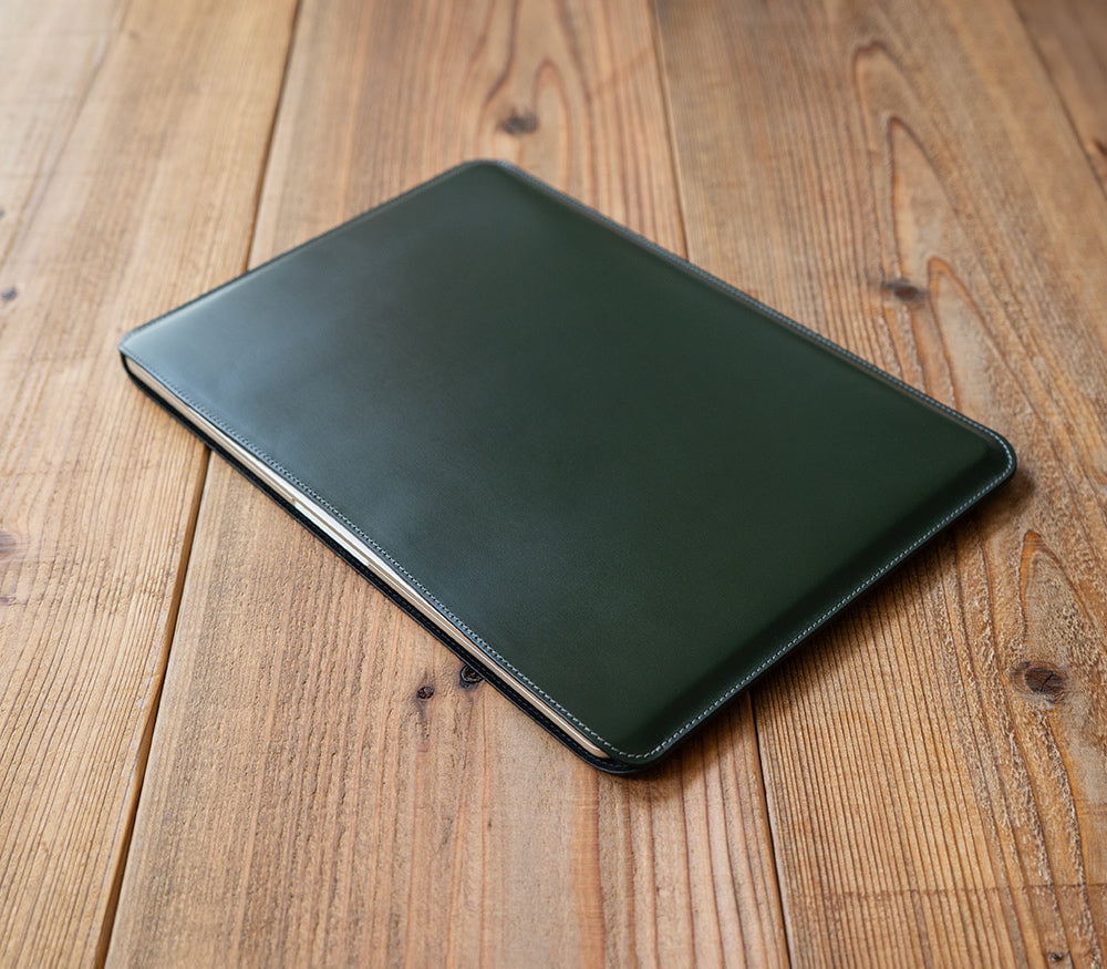 職人が作るレザースリーブ 13インチMacBook Air用 – 国立商店