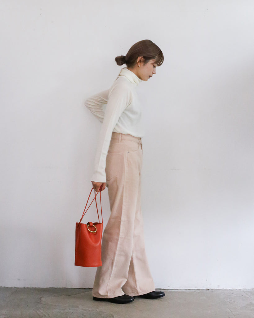 AURALEE BOTANICAL DYED SELVEDGE DENIM PANTS – Chum!