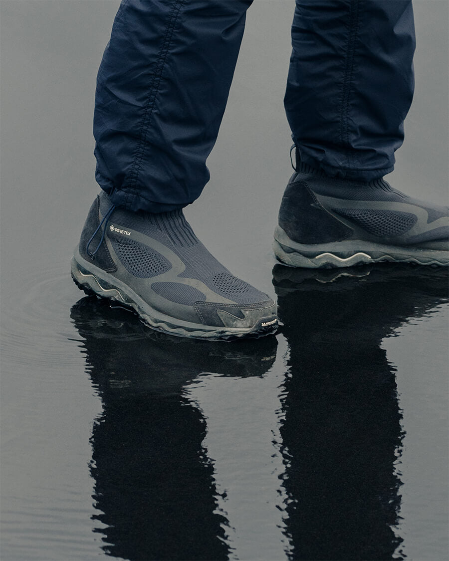 MIZUNO × nonnative WAVE MUJIN TL MID GTX “BLACK” – COVERCHORD