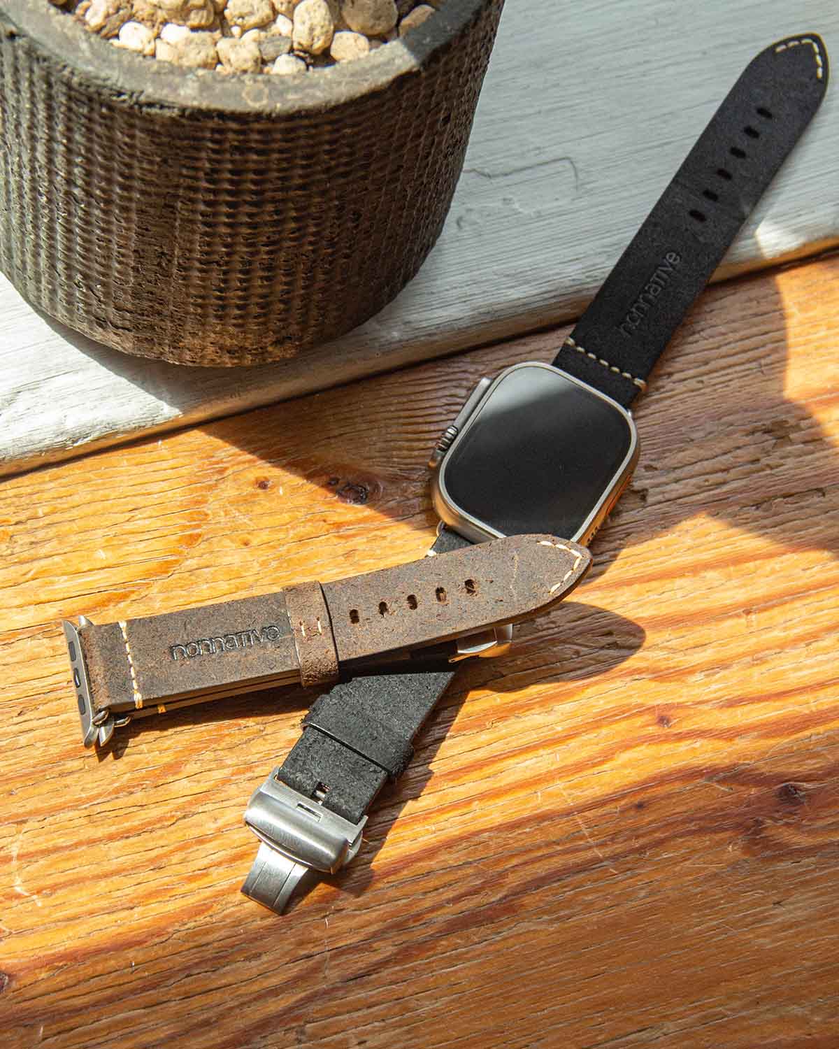 nonnativeのWATCH BELT – COVERCHORD