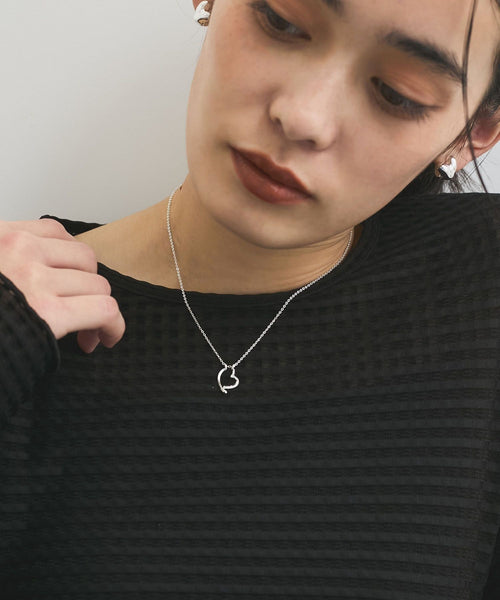 VIS(ビス) / スウィングハートラインネックレス (アクセサリー